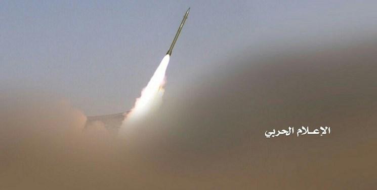 یمن، پایگاه سعودی ها در مأرب را با موشک جدید نکال هدف گرفت یمن، پایگاه سعودی ها در مأرب را با موشک جدید نکال هدف گرفت
