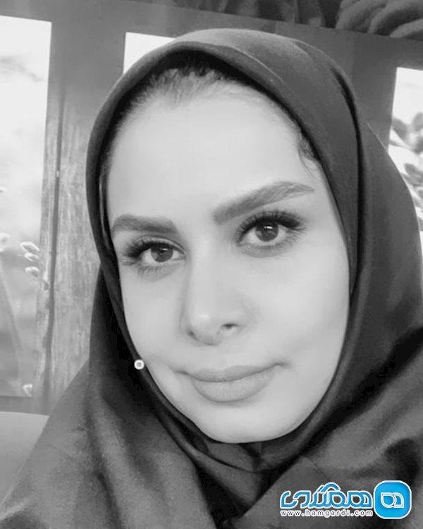 نجمه جودکی و شعری از هوشنگ ابتهاج عکس نجمه جودکی و شعری از هوشنگ ابتهاج