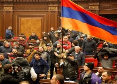 مهلت مخالفان در ارمنستان برای استعفای نخست وزیر