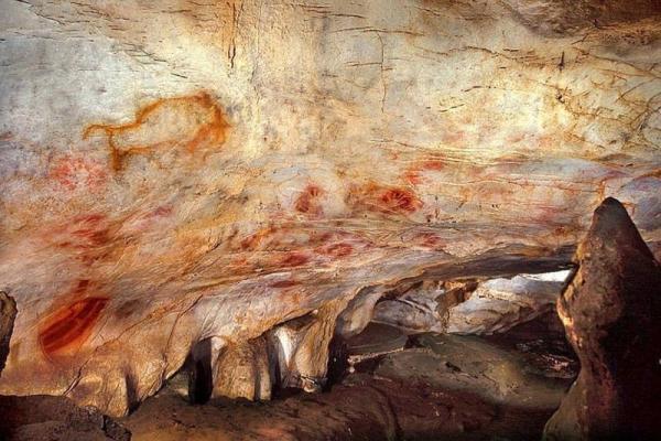 غارهای ال کاستیلو، نقاشی هایی به وسیله انسان ها یا نئاندرتال ها؟