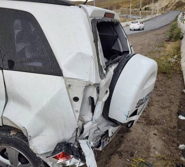 خودروی رئیس کل گمرک ایران دچار حادثه شد