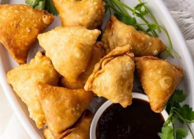 طرز تهیه سمبوسه پنیری و سیب زمینی ساده و خوشمزه